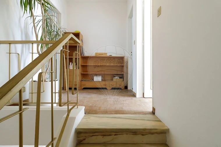 Apartamento T4 para Venda em Rio de Mouro Foto 23