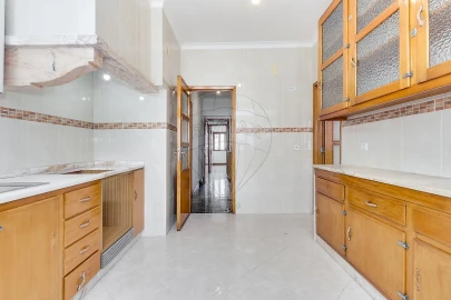 Apartamento T5 para Venda em Arroios