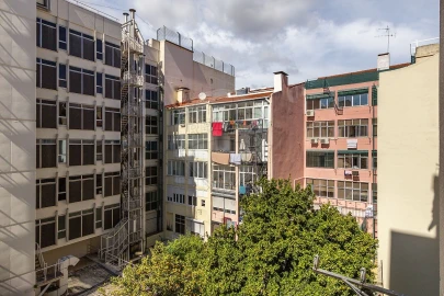 Apartamento T5 para Venda em Arroios