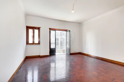 Apartamento T5 para Venda em Arroios