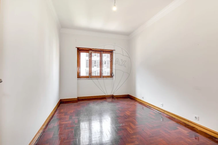 Apartamento T5 para Venda em Arroios Foto 20