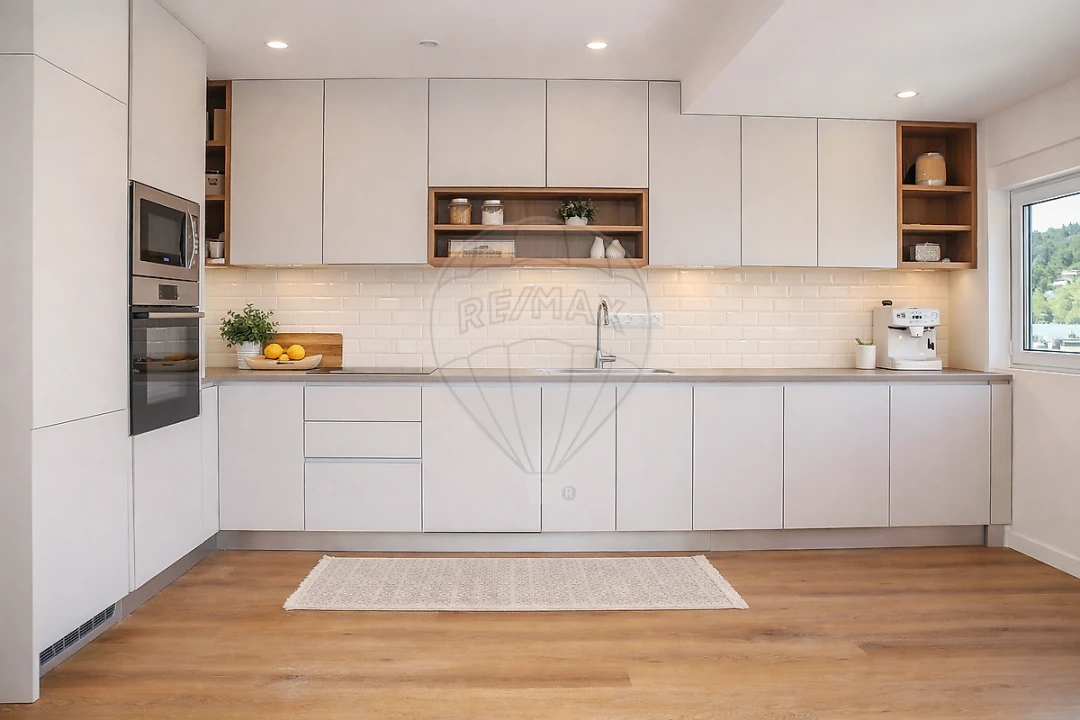 Apartamento T3 para Venda em Loures Foto 1