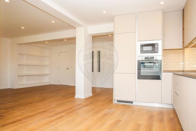 Apartamento T3 para Venda em Loures