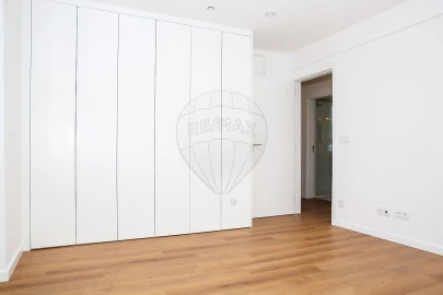 Apartamento T3 para Venda em Loures