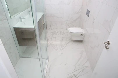 Apartamento T3 para Venda em Loures