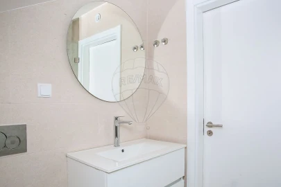 Apartamento T3 para Venda em Loures