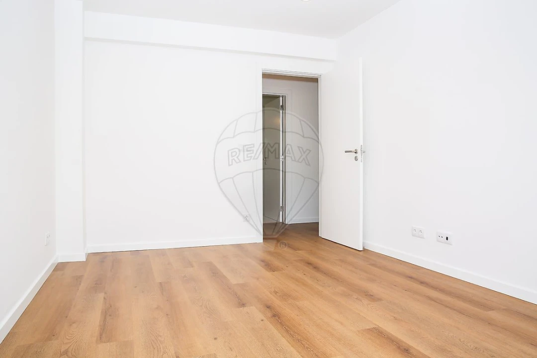 Apartamento T3 para Venda em Loures Foto 23