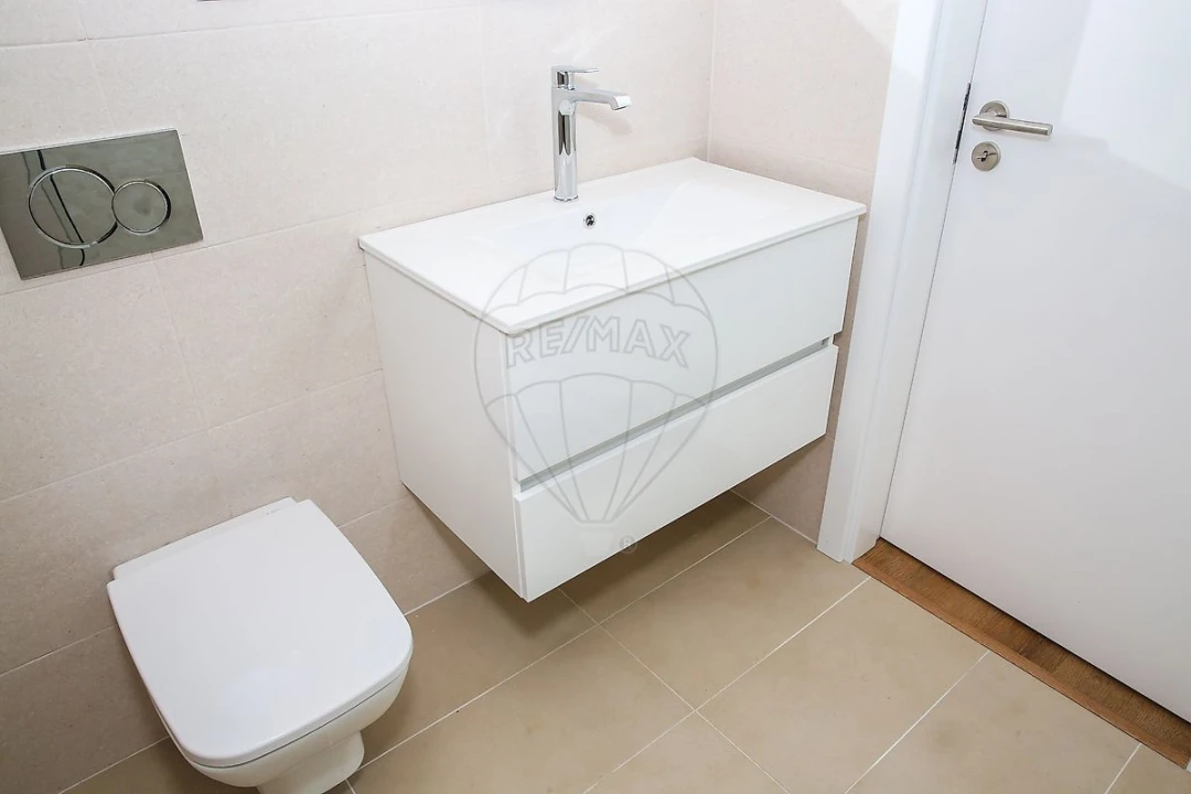 Apartamento T3 para Venda em Loures Foto 38