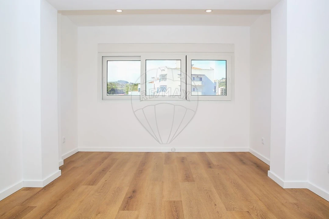Apartamento T3 para Venda em Loures Foto 21