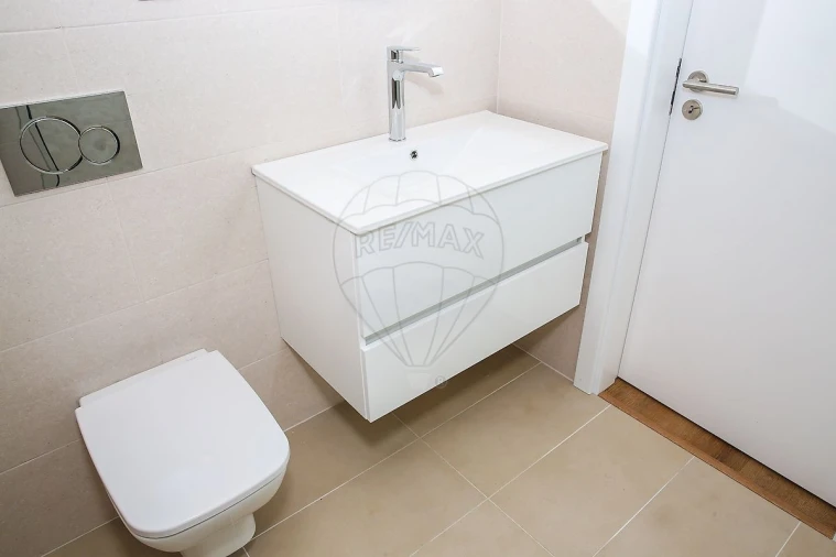 Apartamento T3 para Venda em Loures Foto 38