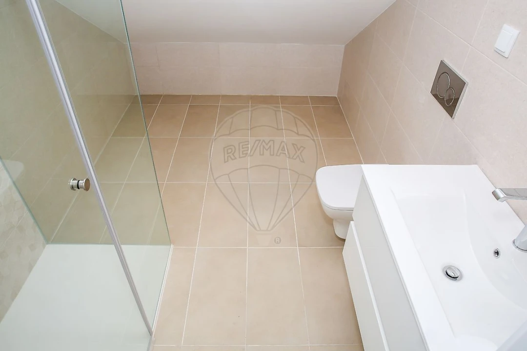 Apartamento T3 para Venda em Loures Foto 33
