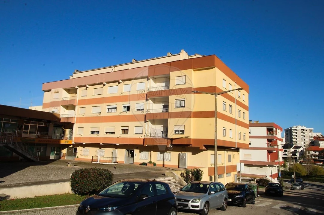 Apartamento T1 para Venda em Buarcos Foto 7