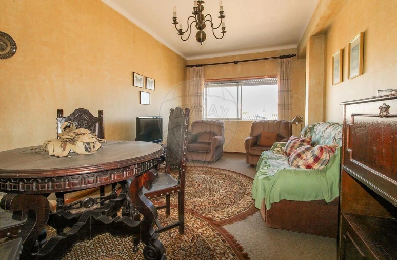 Apartamento T1 para Venda em Buarcos Foto 9