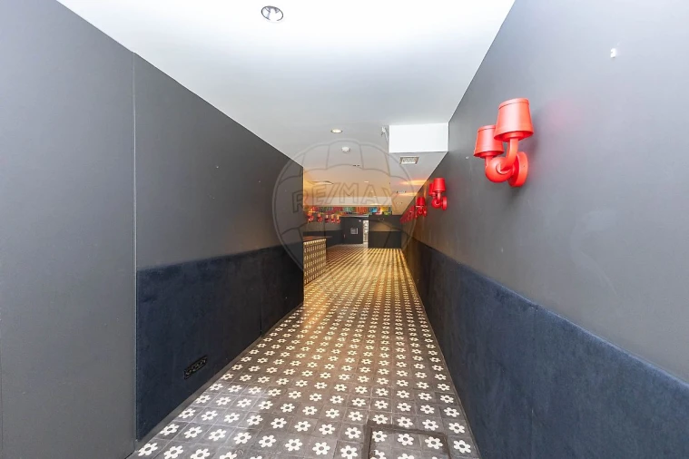 Loja para Venda em Matosinhos e Leça da Palmeira Foto 3