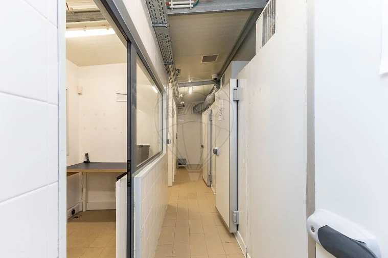 Loja para Venda em Matosinhos e Leça da Palmeira Foto 6