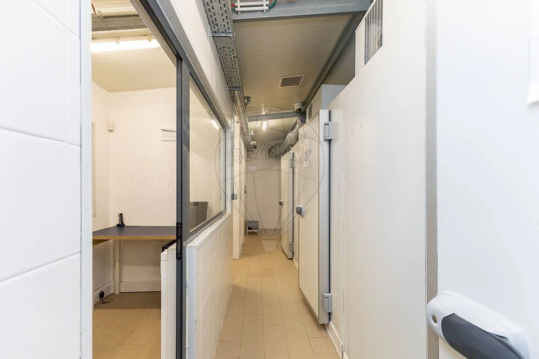 Loja para Venda em Matosinhos e Leça da Palmeira Foto 6