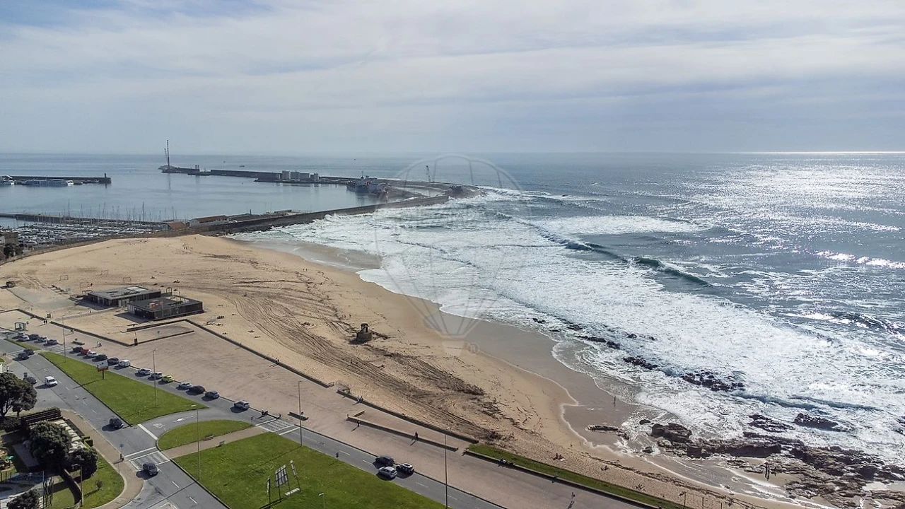 Moradia T6 para Venda em Matosinhos e Leça da Palmeira Foto 49