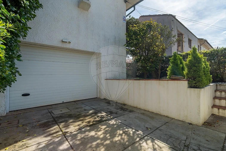 Moradia T6 para Venda em Matosinhos e Leça da Palmeira Foto 40