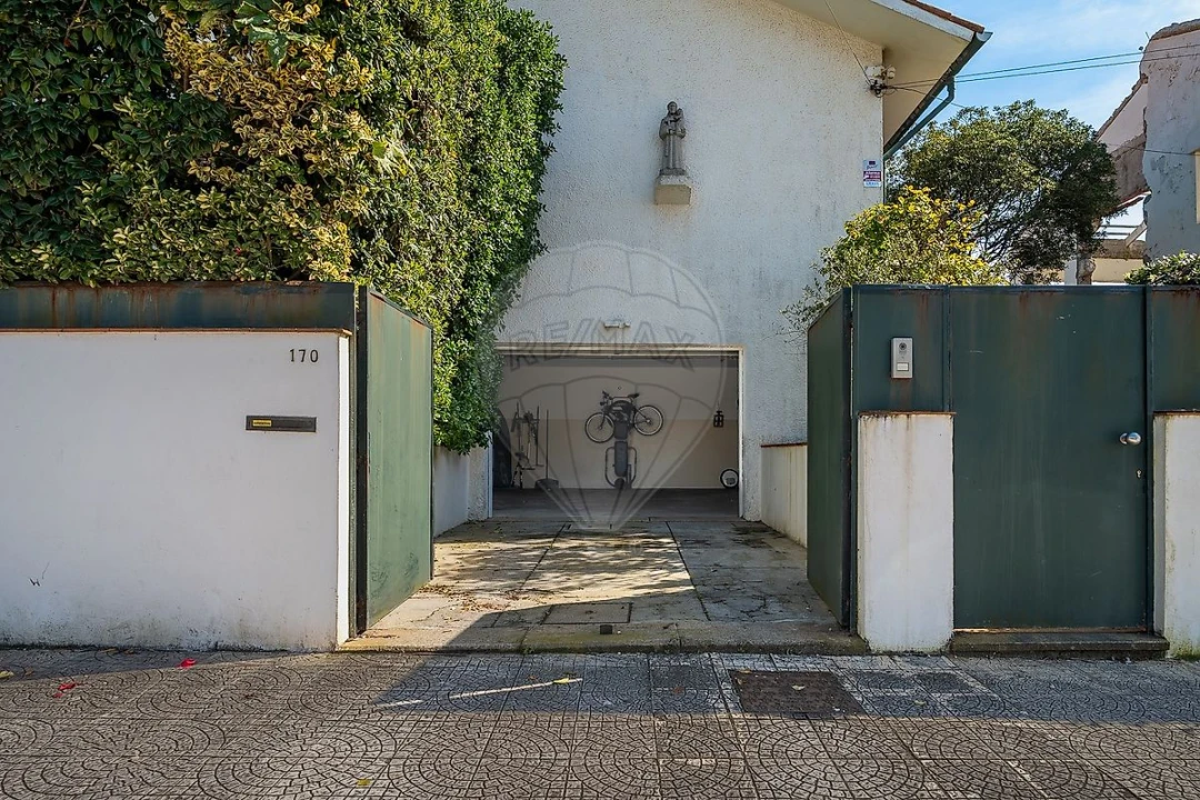 Moradia T6 para Venda em Matosinhos e Leça da Palmeira Foto 42