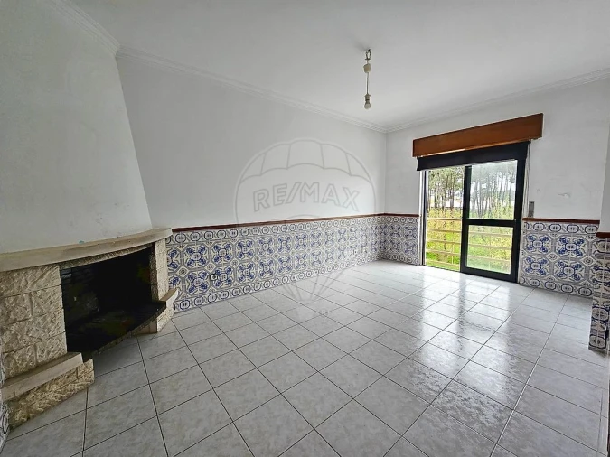 Apartamento T2 para Venda em Seixal, Arrentela e Aldeia de Paio Pires Foto 4