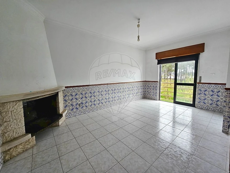 Apartamento T2 para Venda em Seixal, Arrentela e Aldeia de Paio Pires Foto 4