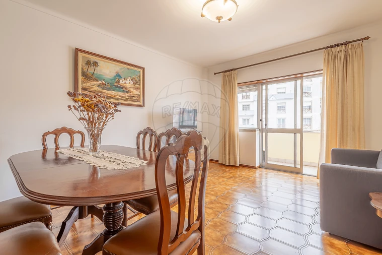 Apartamento T3 para Venda em Cadaval e Pêro Moniz Foto 25