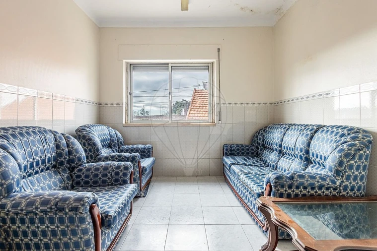 Apartamento T5 para Venda em Aveiras de Cima Foto 13