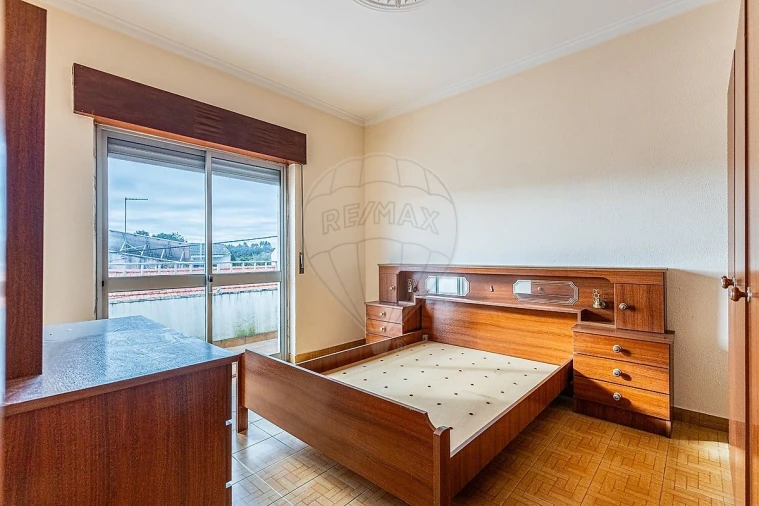 Apartamento T5 para Venda em Aveiras de Cima Foto 25