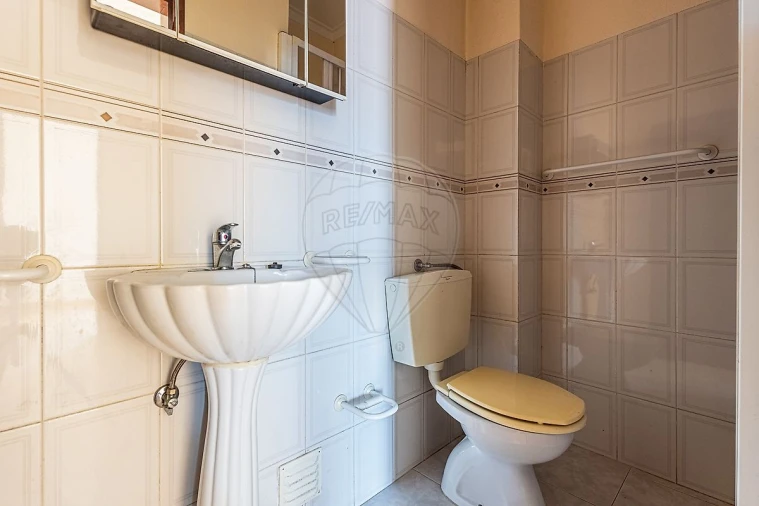 Apartamento T5 para Venda em Aveiras de Cima Foto 27