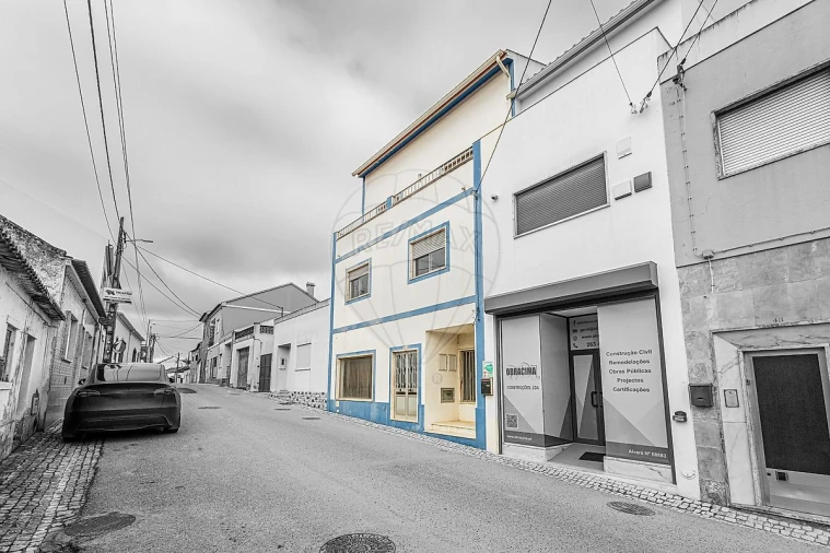 Apartamento T5 para Venda em Aveiras de Cima