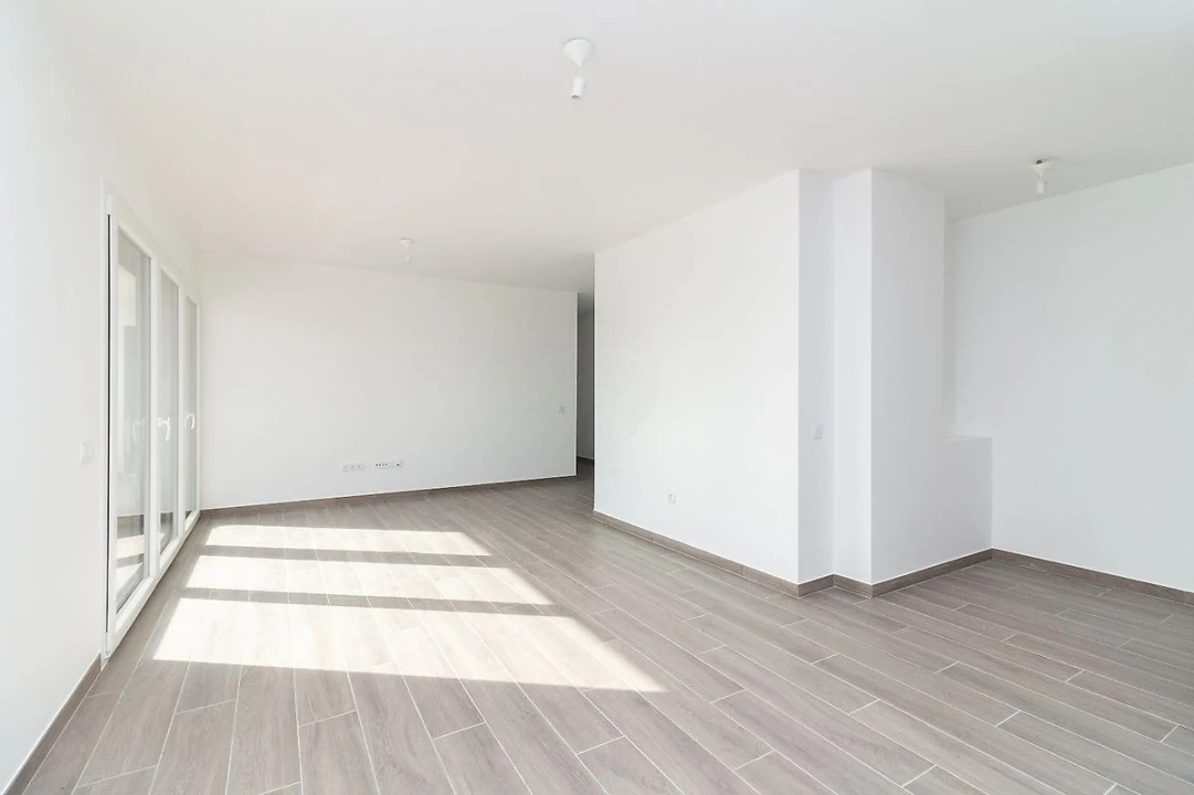 Apartamento T2 para Arrendamento em Samora Correia Foto 7