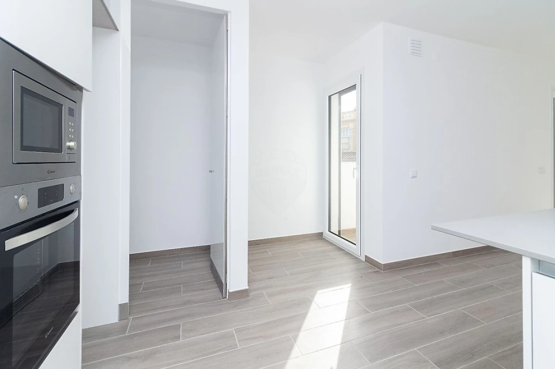 Apartamento T2 para Arrendamento em Samora Correia Foto 11