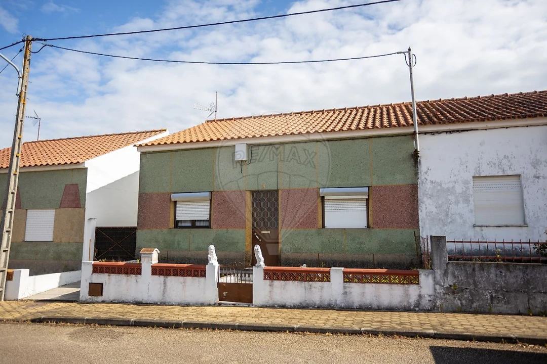 Moradia T3 para Venda em Pego Foto 1