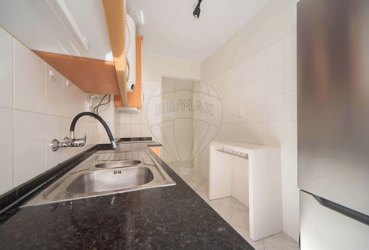 Apartamento T2 para Arrendamento em Falagueira-Venda Nova Foto 10