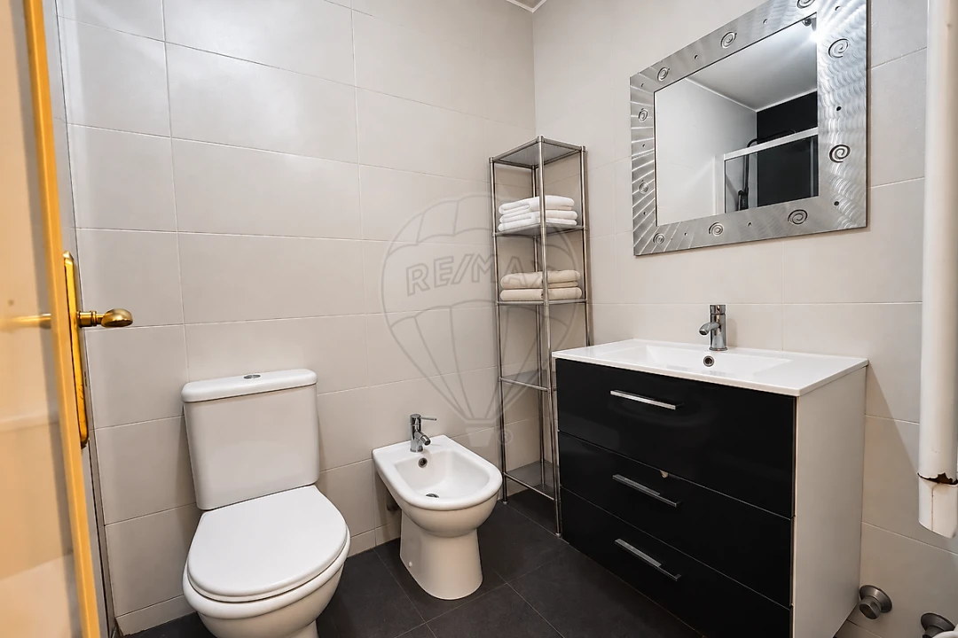 Apartamento T2 para Venda em Aguas Santas Foto 17