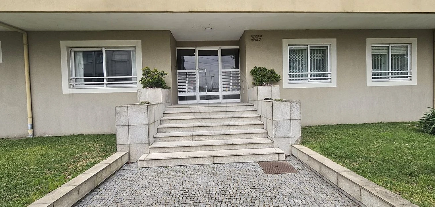 Apartamento T2 para Venda em Aguas Santas Foto 5