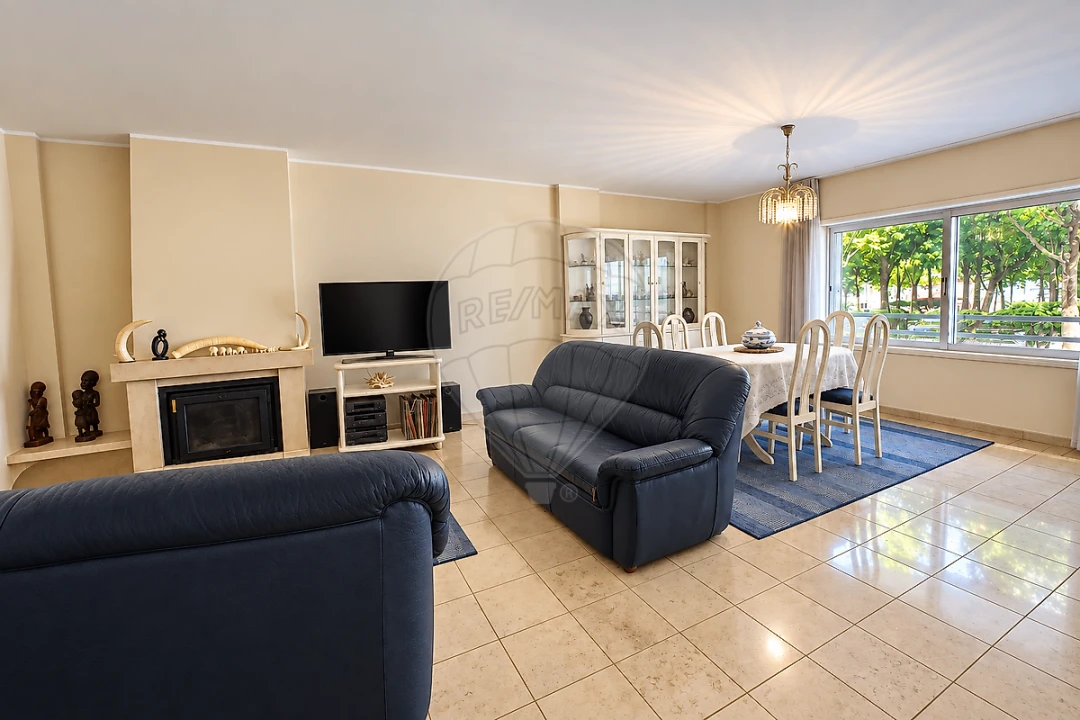 Apartamento T2 para Venda em Aguas Santas Foto 14