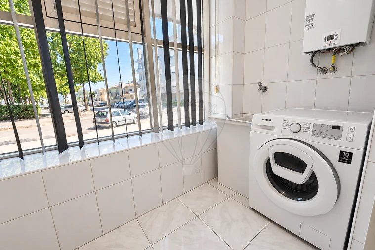 Apartamento T2 para Venda em Aguas Santas Foto 15