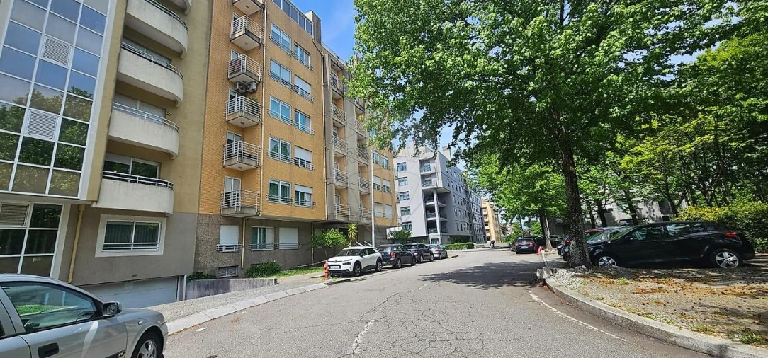 Apartamento T2 para Venda em Aguas Santas Foto 8