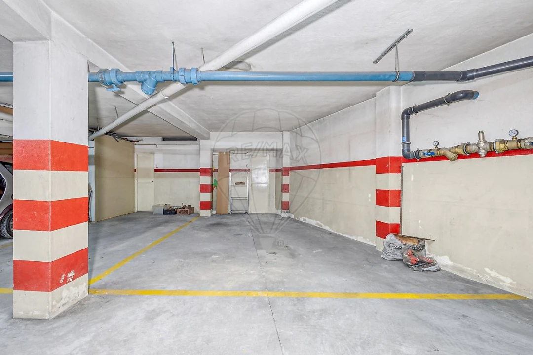 Apartamento T2 para Arrendamento em Canidelo Foto 25