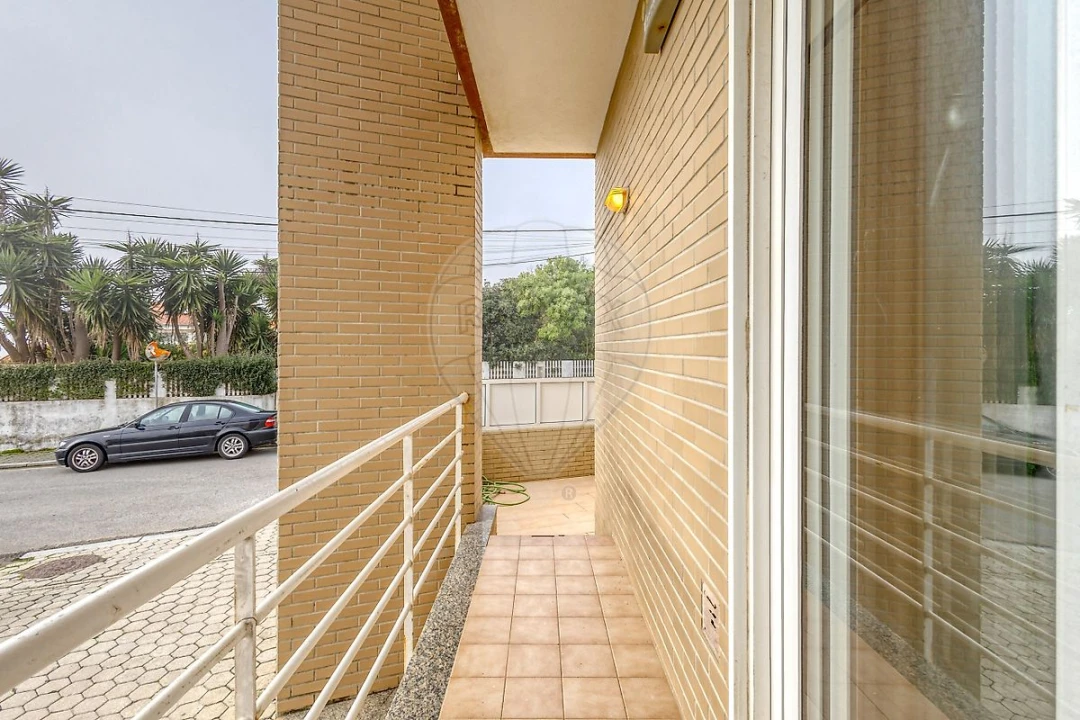 Apartamento T2 para Arrendamento em Canidelo Foto 6