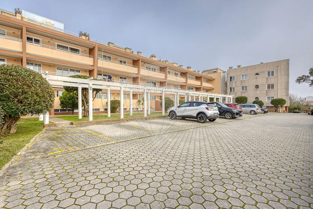 Apartamento T2 para Arrendamento em Canidelo Foto 28