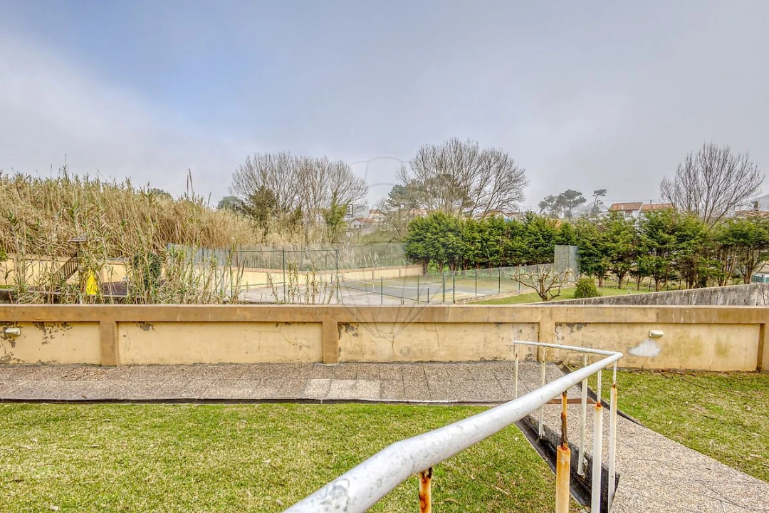 Apartamento T2 para Arrendamento em Canidelo Foto 30