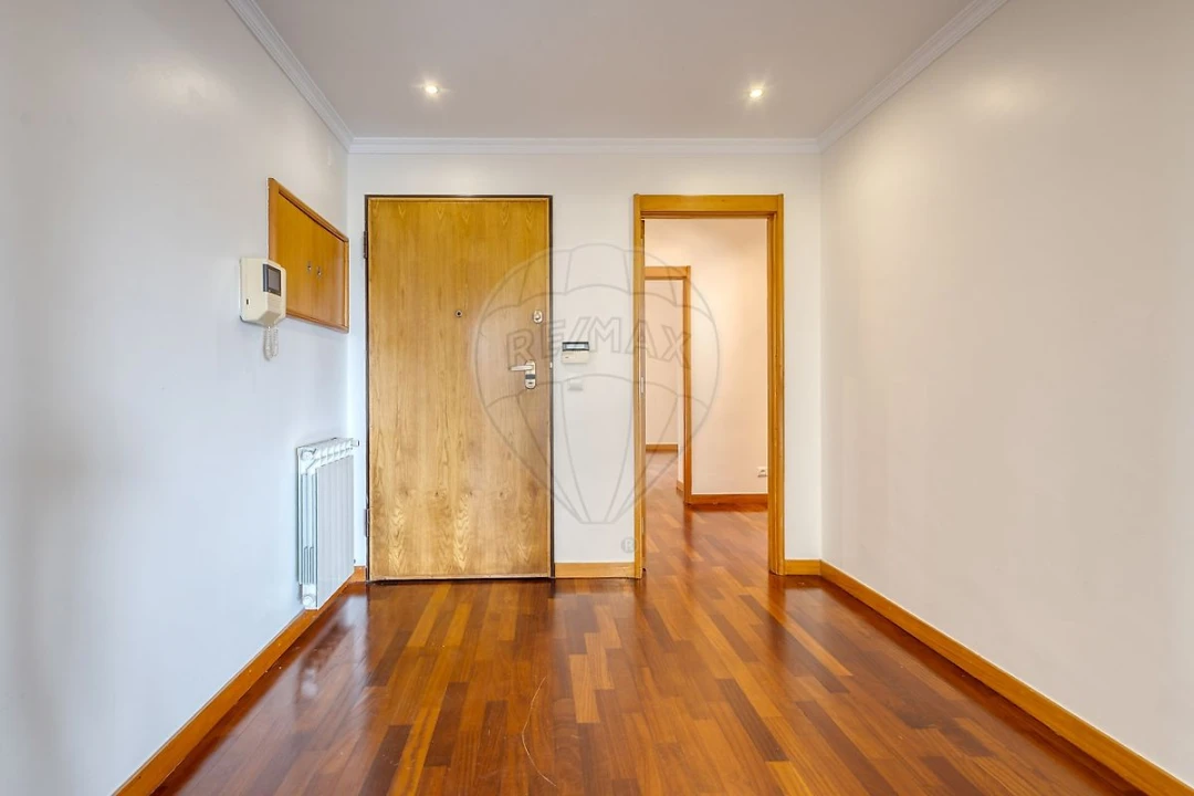 Apartamento T2 para Arrendamento em Canidelo Foto 13