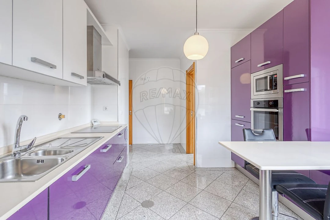 Apartamento T2 para Arrendamento em Canidelo Foto 8