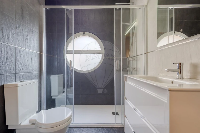 Apartamento T2 para Arrendamento em Canidelo Foto 14