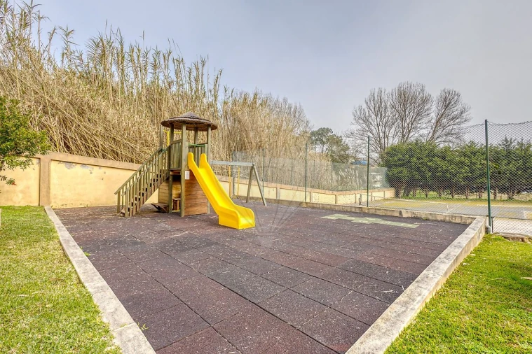 Apartamento T2 para Arrendamento em Canidelo Foto 31