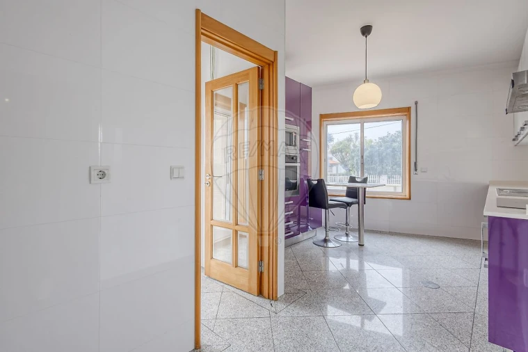 Apartamento T2 para Arrendamento em Canidelo Foto 3