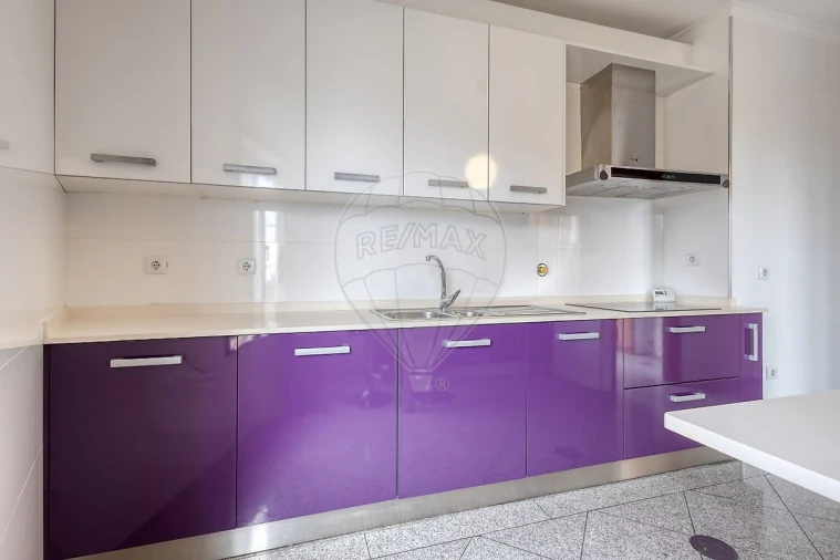 Apartamento T2 para Arrendamento em Canidelo Foto 10