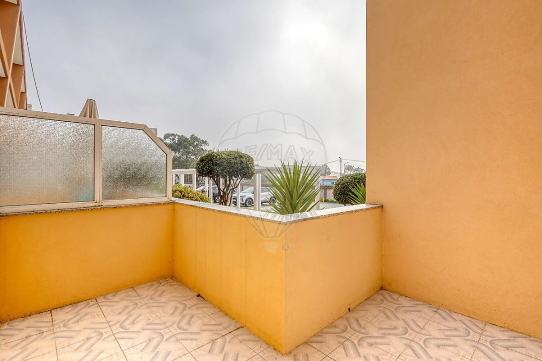 Apartamento T2 para Arrendamento em Canidelo Foto 21